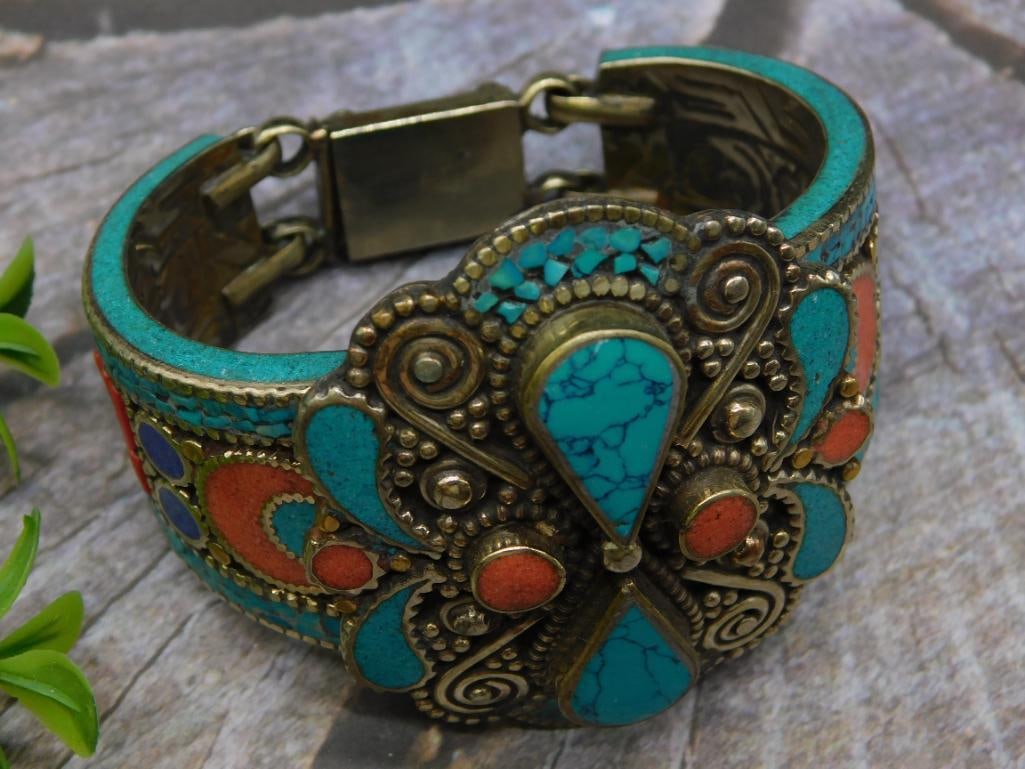 TURQUOISE CARNELIAN AND RED CORAL METAL CUFF BRACELET TIBETAN VINTAGE ANTIQUE (1 of 3)