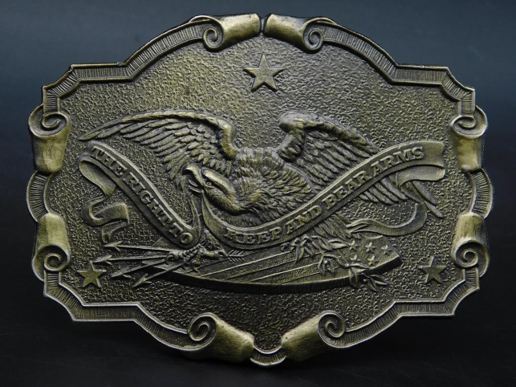 1975 LEWIS BUCKLES THE RIGHT TO KEEP AND BEAR ARMS BRASS BELT BUCKLE VINTAGE ANTIQUE: 1975 LEWIS BUCKLES THE RIGHT TO KEEP AND BEAR ARMS BRASS BELT BUCKLE VINTAGE ANTIQUE