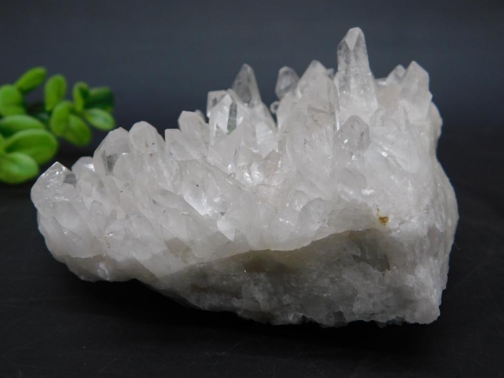 QUARTZ ROCK STONE LAPIDARY SPECIMEN (1 of 2)