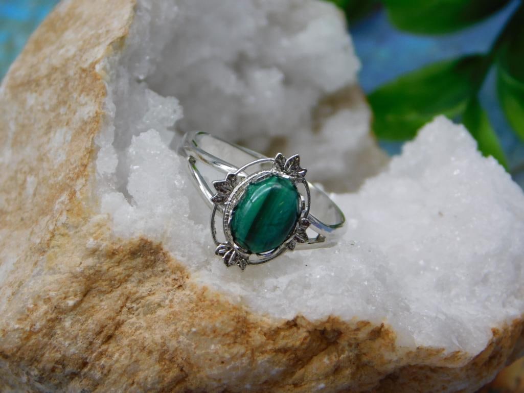 MALACHITE ADJUSTABLE RING ROCK STONE LAPIDARY SPECIMEN (1 of 2)