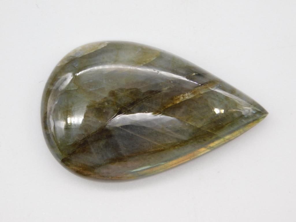 LABRADORITE CABOCHON ROCK STONE LAPIDARY SPECIMEN: LABRADORITE CABOCHON ROCK STONE LAPIDARY SPECIMEN
