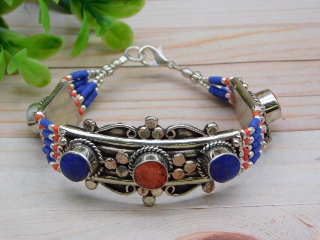 LAPIS LAZULI AND CARNELIAN BRACELET ROCK STONE LAPIDARY SPECIMEN: LAPIS LAZULI AND CARNELIAN BRACELET ROCK STONE LAPIDARY SPECIMEN