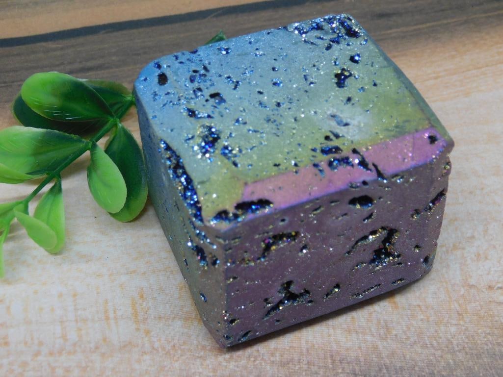 DRUZY TITANIUM CUBE ROCK STONE LAPIDARY SPECIMEN: DRUZY TITANIUM CUBE ROCK STONE LAPIDARY SPECIMEN