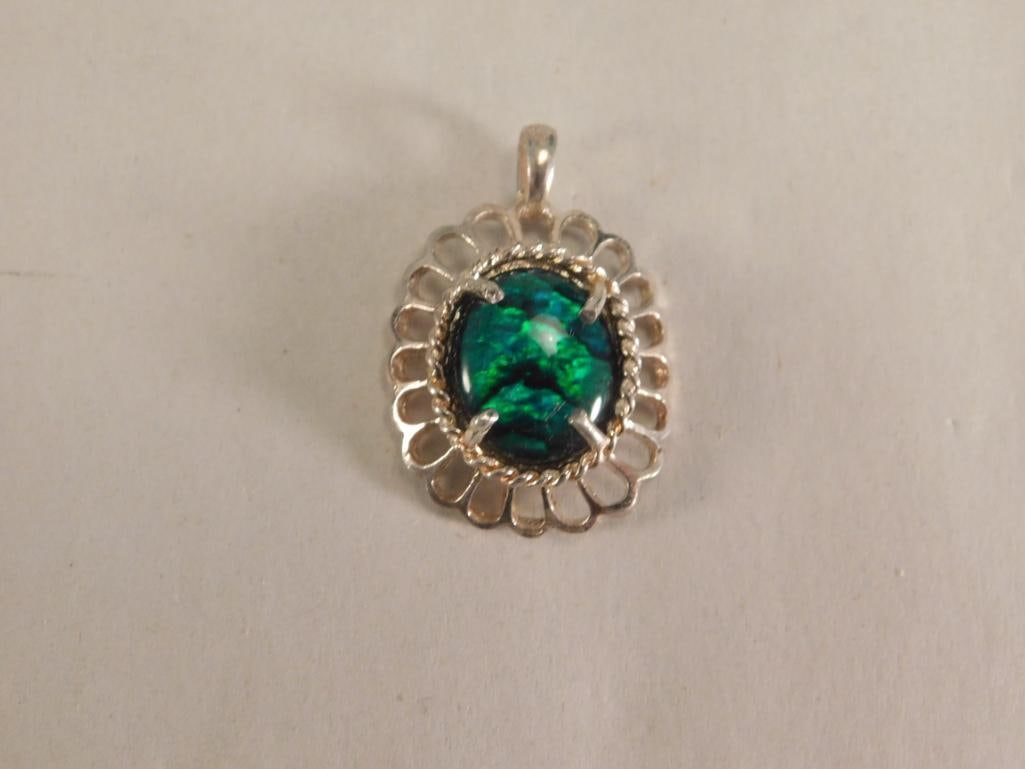 ABALONE PENDANT ROCK STONE LAPIDARY SPECIMEN (1 of 2)