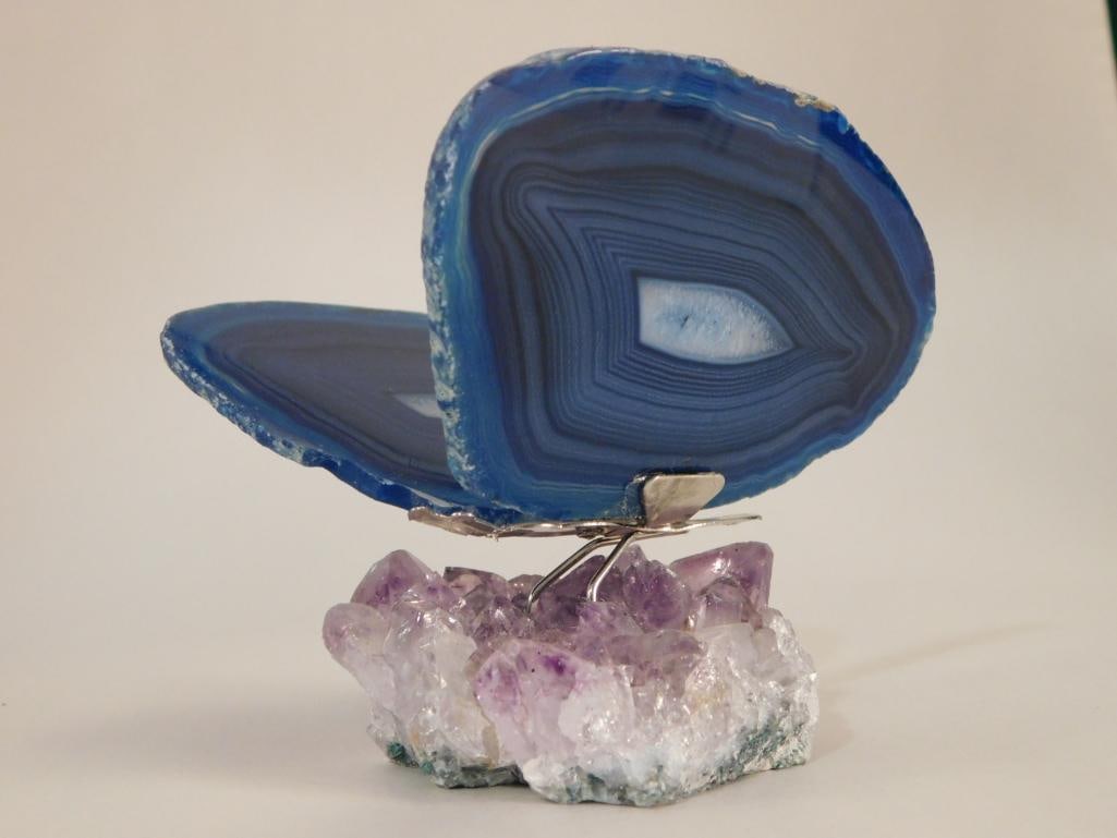 AGATE SLICE BUTTERFLY ON AMETHYST BASE ROCK STONE LAPIDARY SPECIMEN (1 of 4)