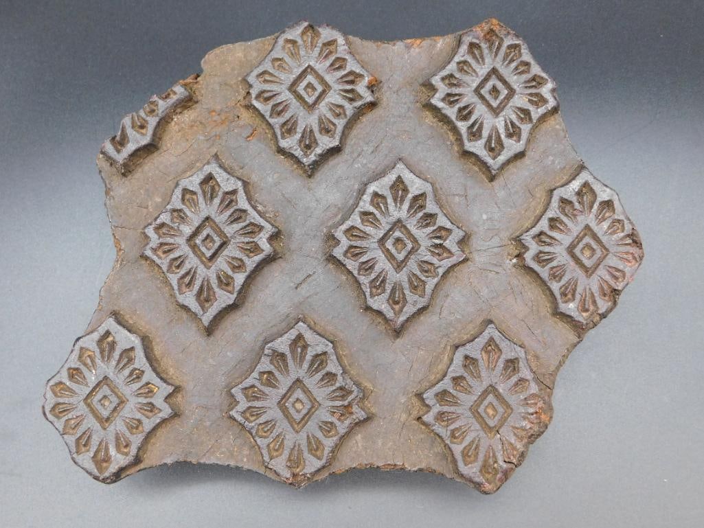 DIAMOND PRINT FABRIC STAMP VINTAGE ANTIQUE: DIAMOND PRINT FABRIC STAMP VINTAGE ANTIQUE