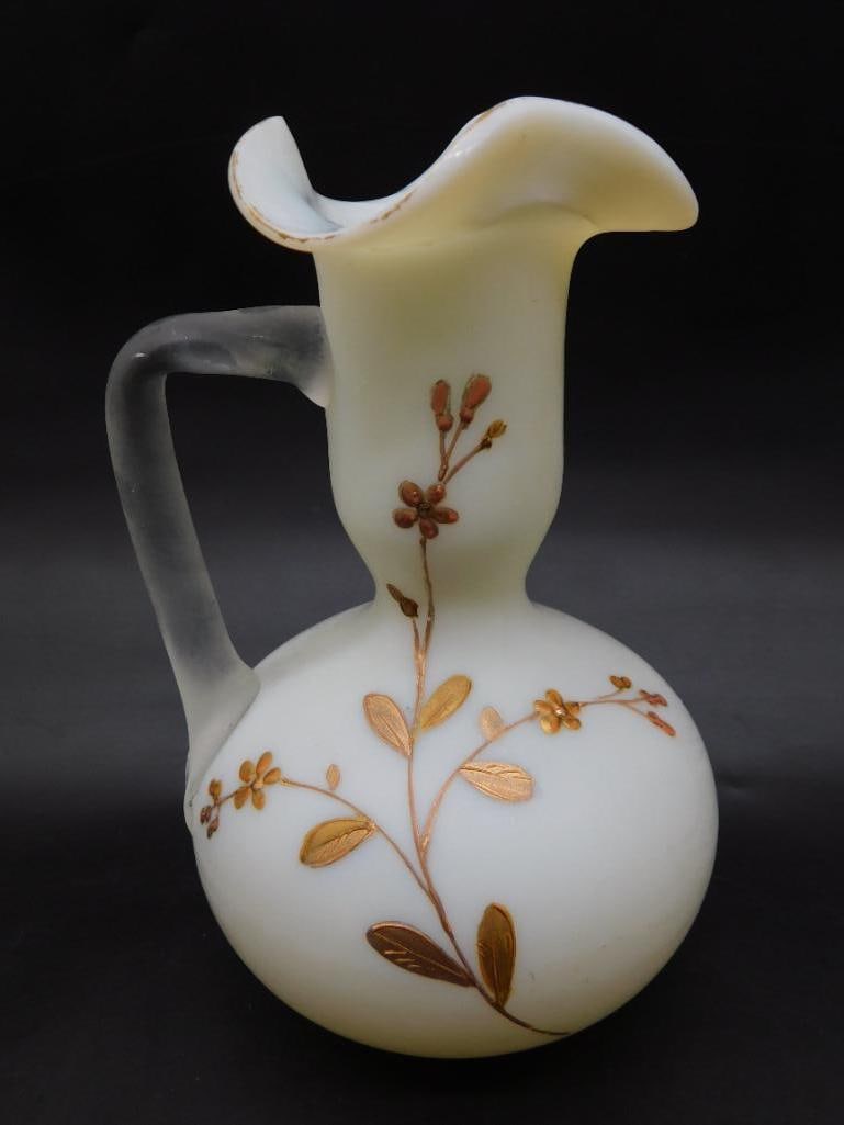 VICTORIAN CUSTARD URANIUM GLASS RUFFLED RIM EWER VINTAGE ANTIQUE (1 of 4)