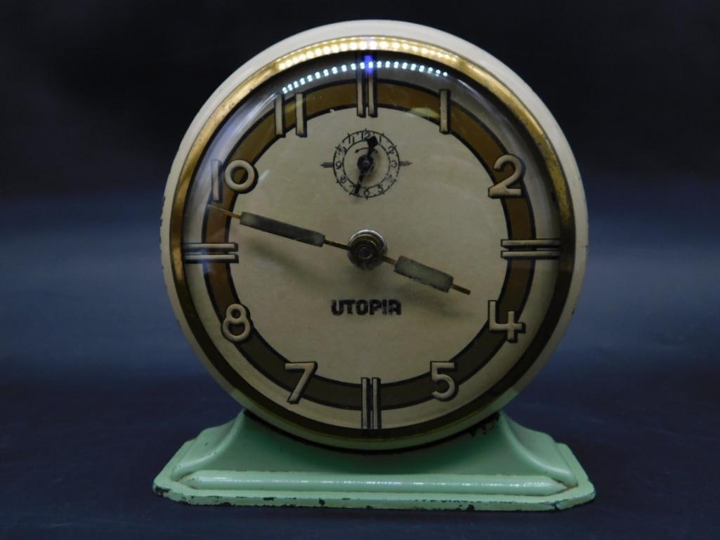 UTOPIA MANTLE CLOCK VINTAGE ANTIQUE (1 of 4)
