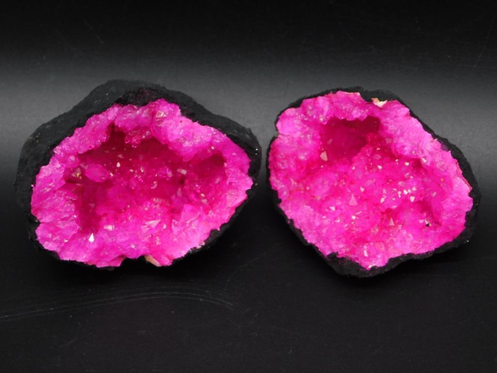 PINK GEODE ROCK STONE LAPIDARY SPECIMEN (1 of 2)