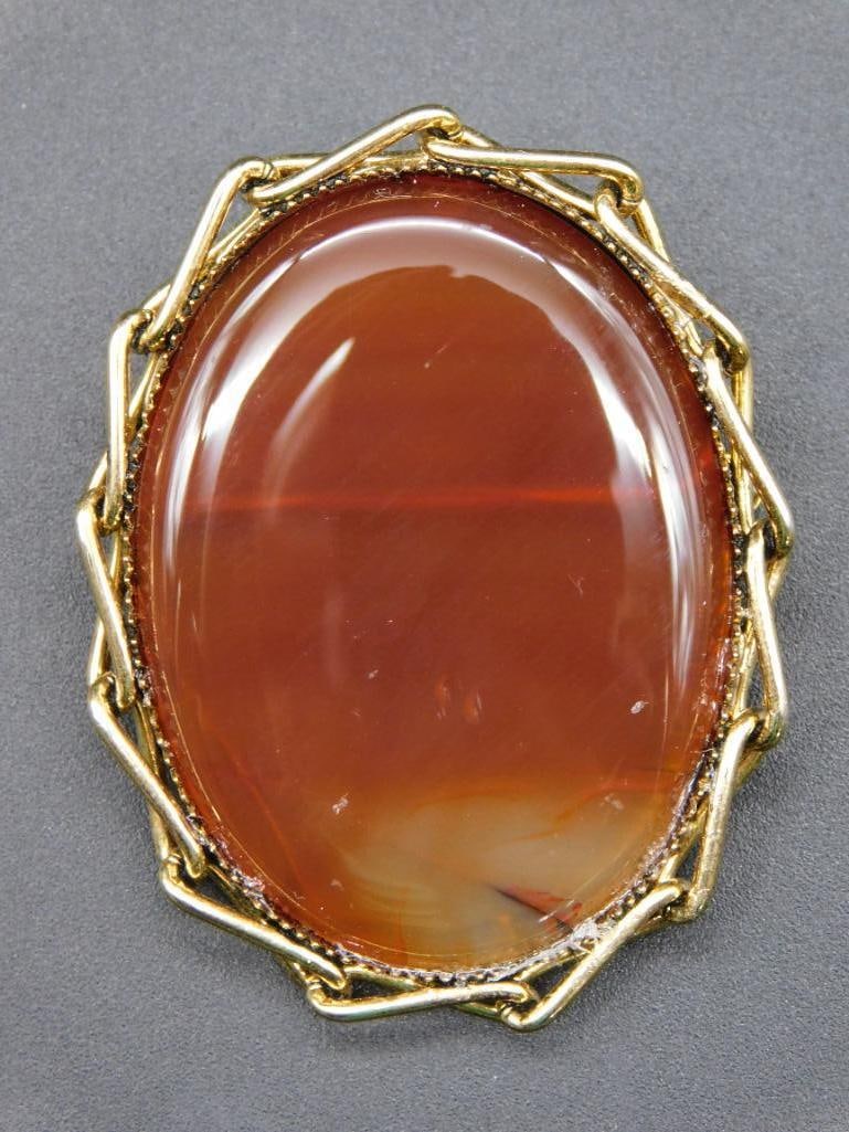 CARNELIAN BROOCH ROCK STONE LAPIDARY SPECIMEN: CARNELIAN BROOCH ROCK STONE LAPIDARY SPECIMEN