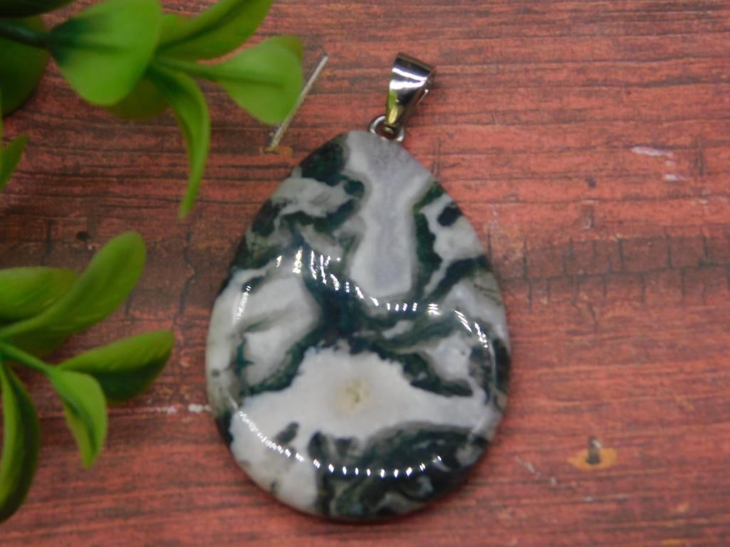TREE AGATE PENDANT ROCK STONE LAPIDARY SPECIMEN (1 of 2)