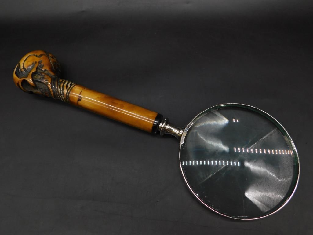 CARVED SKULL MAGNIFYING GLASS: CARVED SKULL MAGNIFYING GLASS