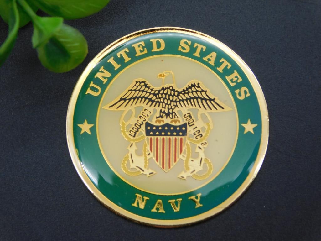 UNITED STATES NAVY CABOCHON MEDALLION (1 of 2)