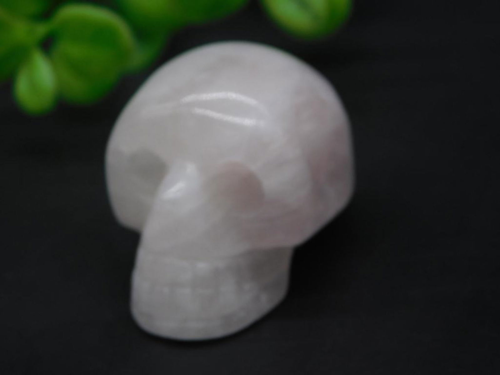 ROSE QUARTZ SKULL ROCK STONE LAPIDARY SPECIMEN (1 of 2)