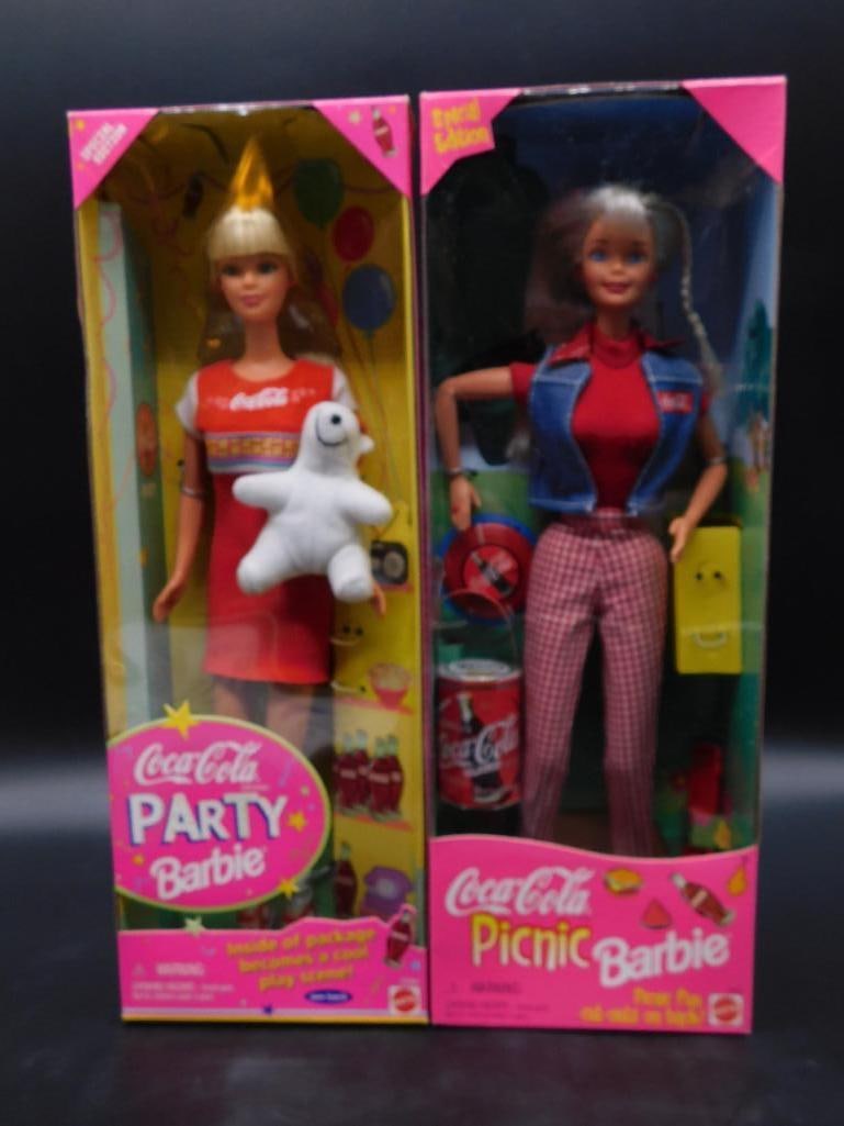 COCA-COLA PARTY BARBIE AND PICNIC BARBIE (1 of 2)