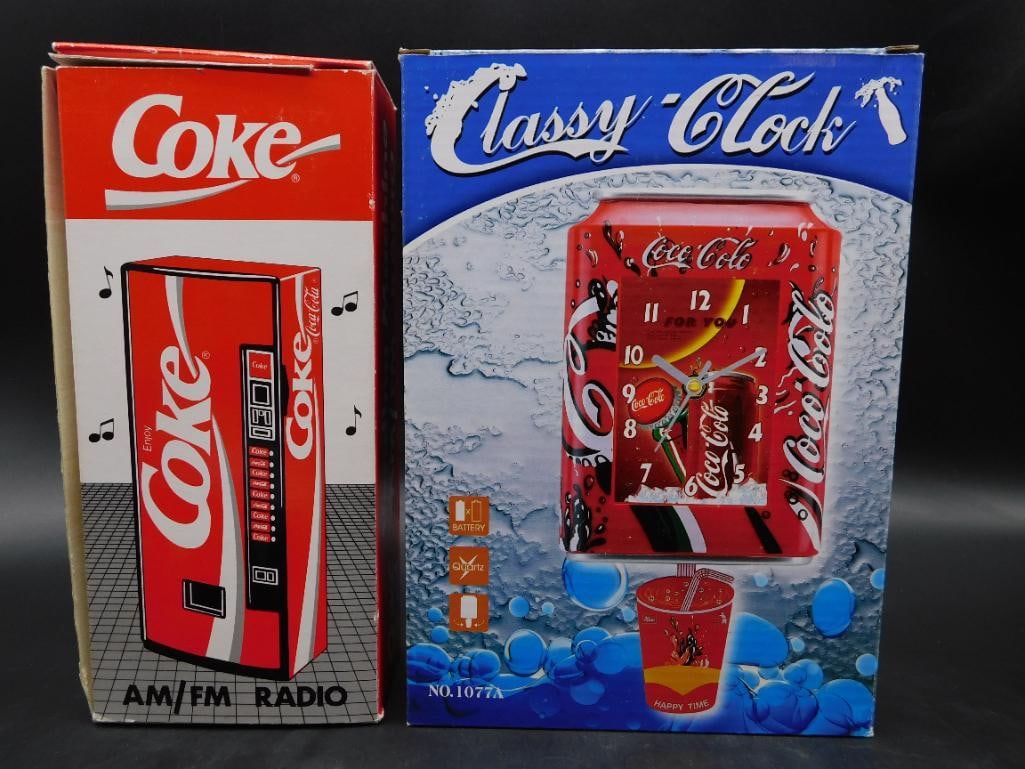 COCA-COLA AM/FM RADIO AND CLOCK (1 of 3)