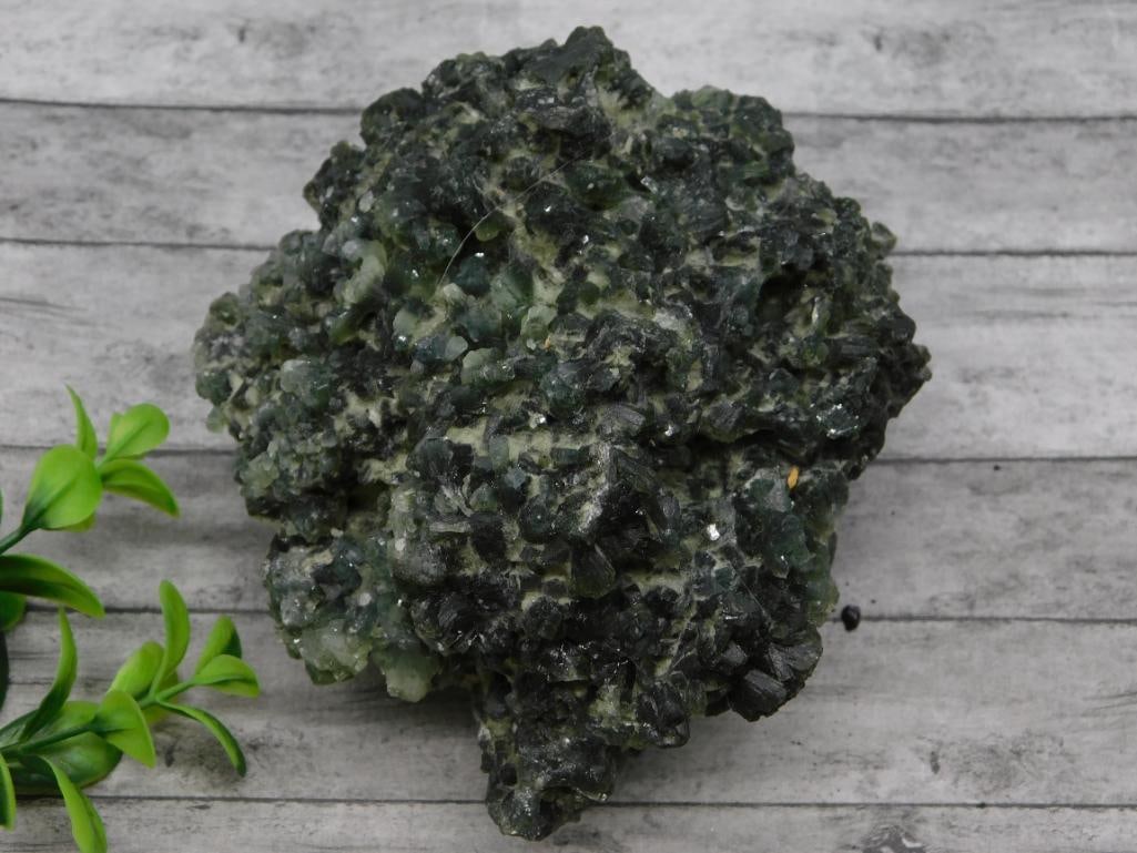 1 POUND EPIDOTE ROCK STONE LAPIDARY SPECIMEN (1 of 5)