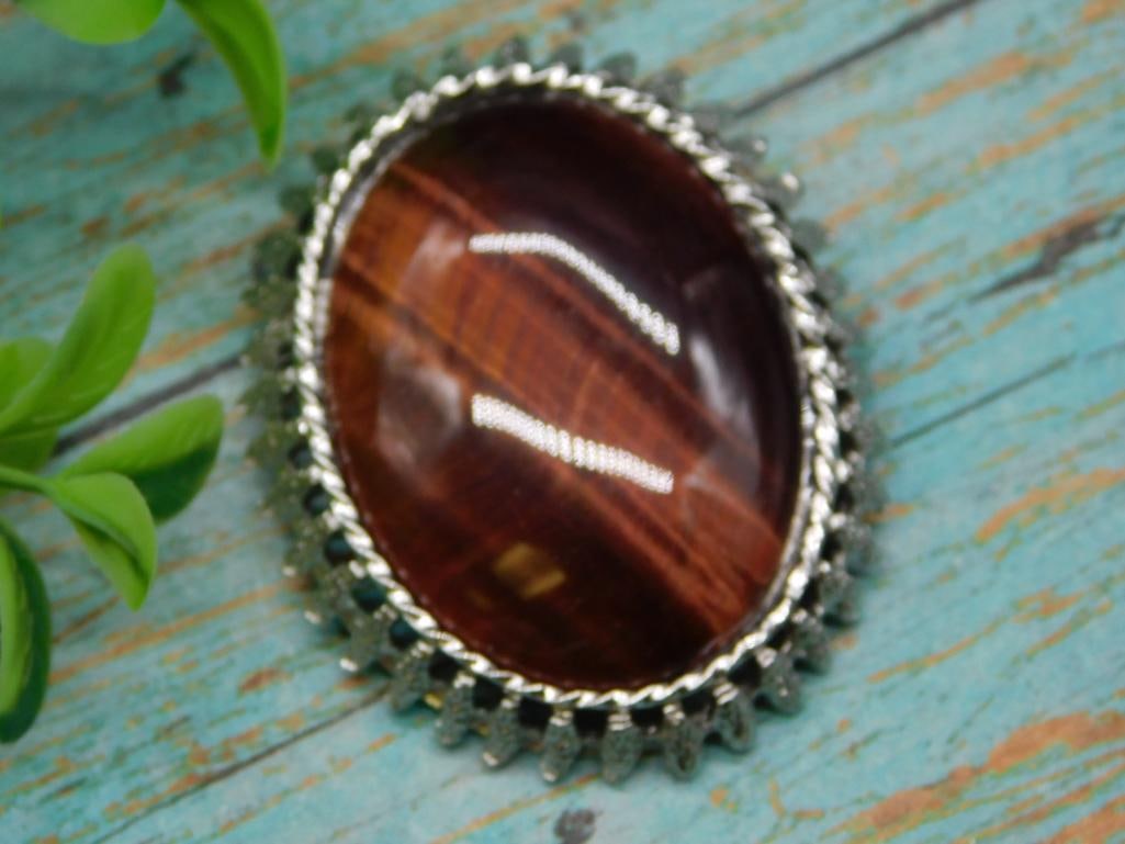 RED MAHOGANY TIGER EYE BROOCH VINTAGE ANTIQUE (1 of 2)