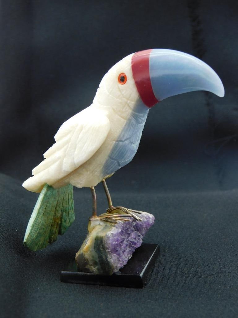 STONE TUCAN STATUE ROCK STONE LAPIDARY SPECIMEN (1 of 2)
