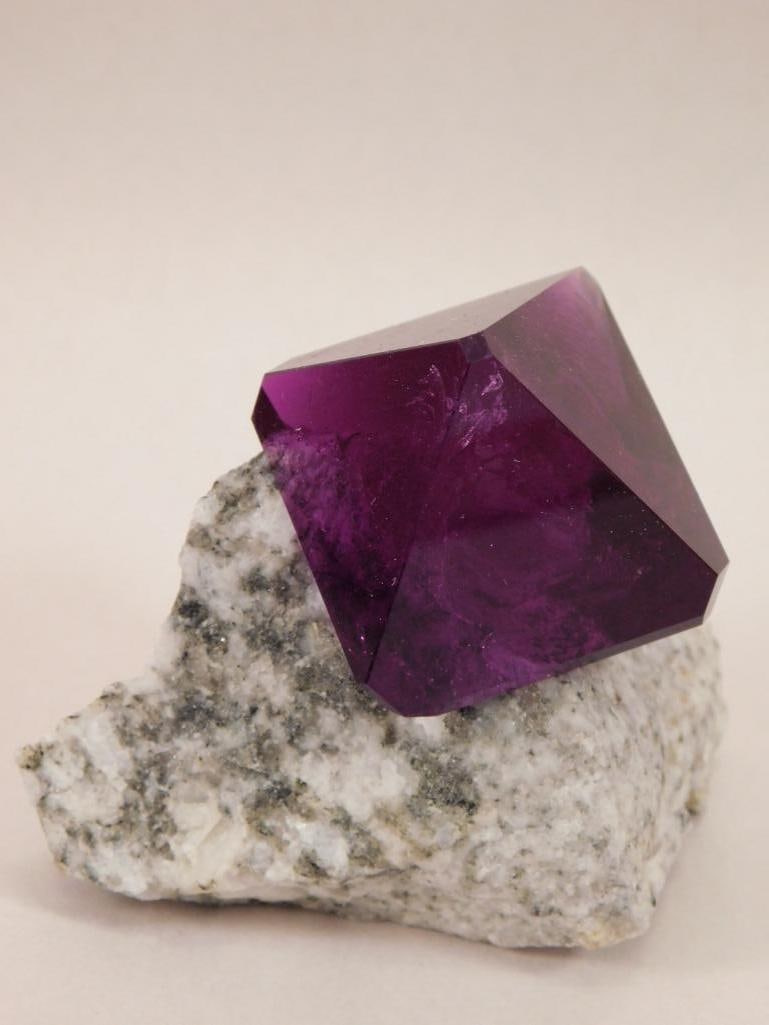 CHROME ALUM MAN-MADE MINERAL SPECIMEN ROCK STONE LAPIDARY SPECIMEN (1 of 3)