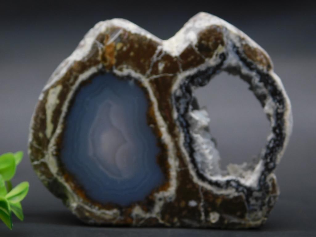 AGATE SLICE ROCK STONE LAPIDARY SPECIMEN (1 of 3)