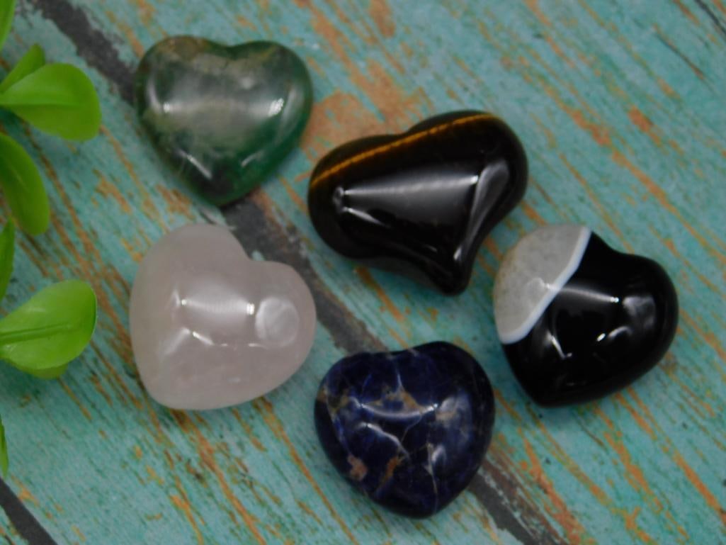 STONE HEARTS ROCK STONE LAPIDARY SPECIMEN (1 of 2)