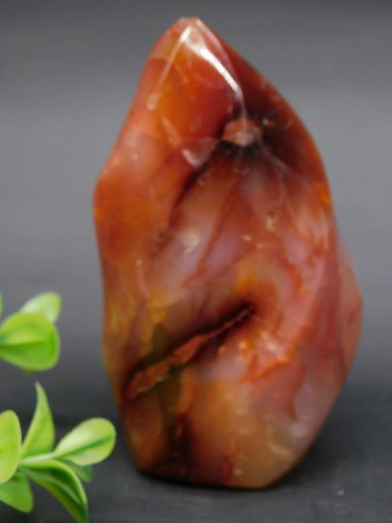 CARNELIAN ROCK STONE LAPIDARY SPECIMEN (1 of 2)