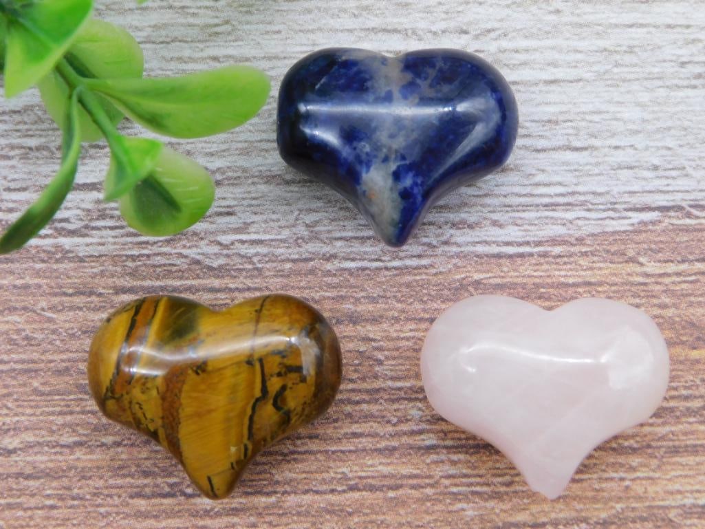 STONE HEARTS ROCK STONE LAPIDARY SPECIMEN (1 of 2)