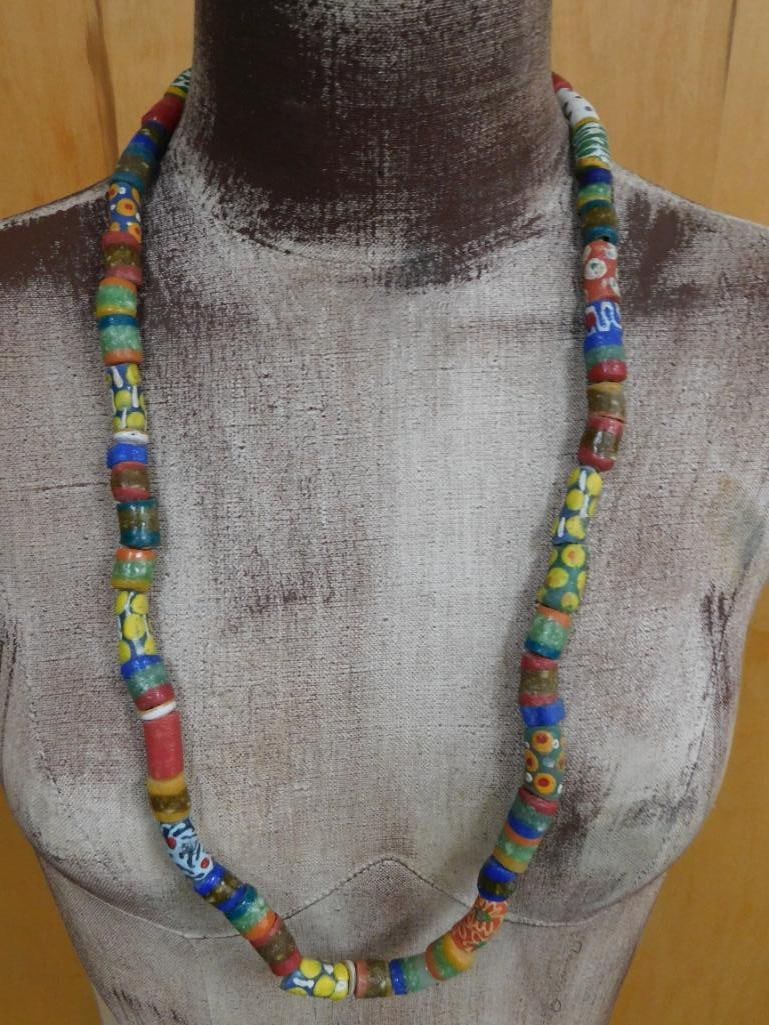 AFRICAN TRADE BEADS VINTAGE ANTIQUE: AFRICAN TRADE BEADS VINTAGE ANTIQUE