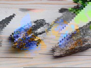 AZURITE ROCK STONE LAPIDARY SPECIMEN