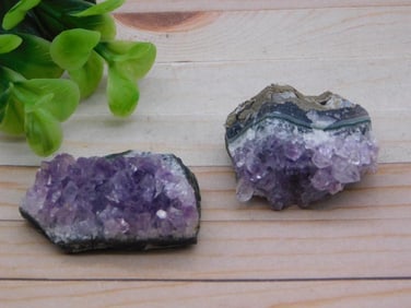 AMETHYST ROCK STONE LAPIDARY SPECIMEN