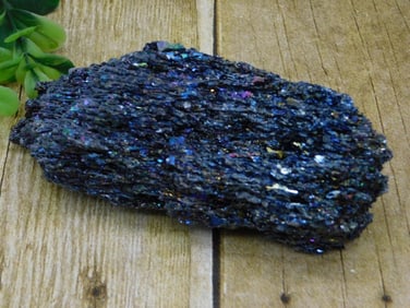 CARBORUNDUM ROCK STONE LAPIDARY SPECIMEN