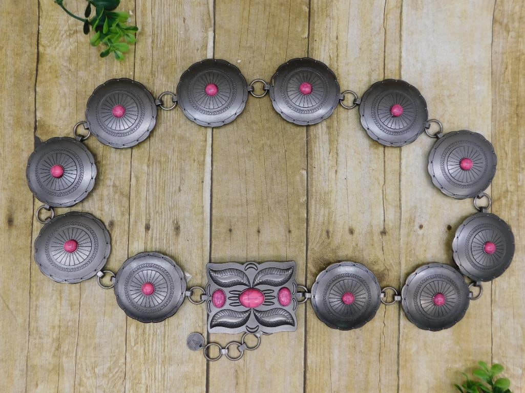 CONCHO BELT: WELCOME TO HATMAN AUCTIONS! SPECIAL NOTICE: Please see photos for measurements and descriptions. ***Yes, we have in house shipping with MANY REPEAT CUSTOMERS because of our streamlined service. ****We