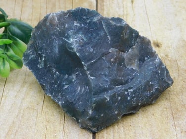 BLOODSTONE ROCK STONE LAPIDARY SPECIMEN