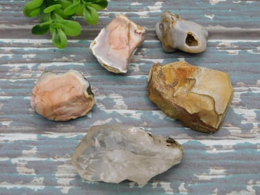 MIXED ROUGH LOT ROCK STONE LAPIDARY SPECIMEN