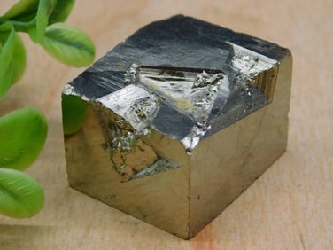 NATURAL FORMATION SPANISH PYRITE ROCK STONE LAPIDARY SPECIMEN