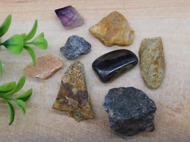 MIXED ROUGH LOT ROCK STONE LAPIDARY SPECIMEN