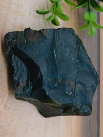 BLOODSTONE ROCK STONE LAPIDARY SPECIMEN
