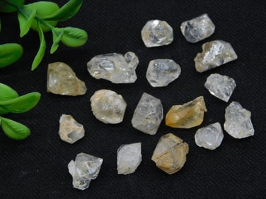 HERKIMER DIAMONDS ROCK STONE LAPIDARY SPECIMEN