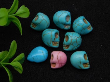 STONE SKULL BEADS ROCK STONE LAPIDARY SPECIMEN