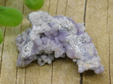 GRAPE AGATE ROCK STONE LAPIDARY SPECIMEN