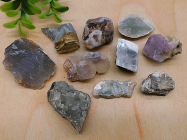 MIXED ROUGH LOT ROCK STONE LAPIDARY SPECIMEN