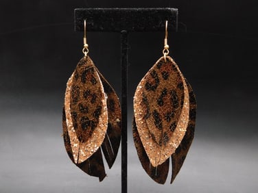 EARRINGS COSTUME JEWELRY