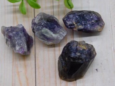AMETHYST ROCK STONE LAPIDARY SPECIMEN