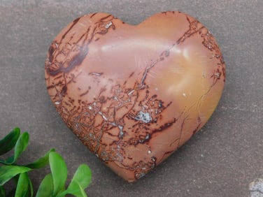 MOOKAITE HEART ROCK STONE LAPIDARY SPECIMEN