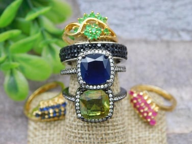 STONE RINGS ROCK STONE LAPIDARY SPECIMEN