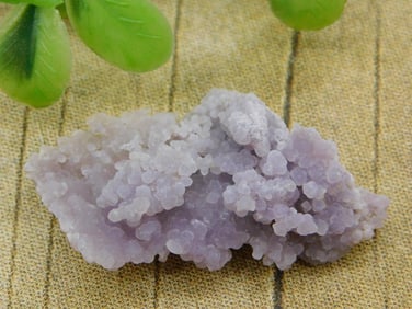 GRAPE AGATE ROCK STONE LAPIDARY SPECIMEN