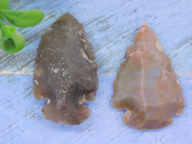 HAND KNAPPED ARTIFACT TOOL ROCK STONE LAPIDARY SPECIMEN