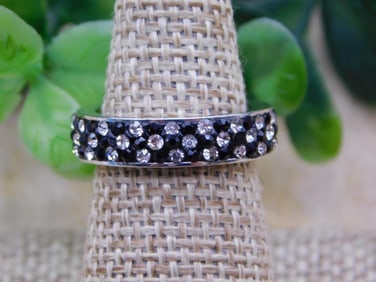 STONE RING ROCK STONE LAPIDARY SPECIMEN