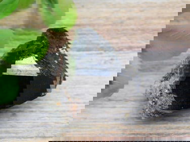 TOURMALINE ROCK STONE LAPIDARY SPECIMEN